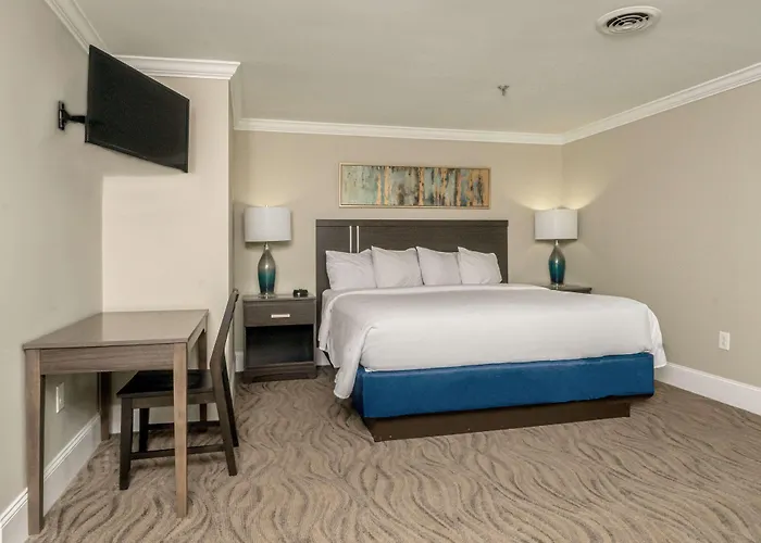 Bask Hotel At Big Rock Landing