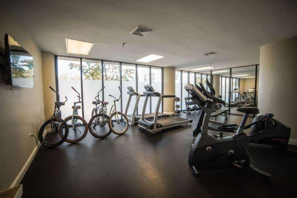 Bask At Big Rock Landing Hotel 3*