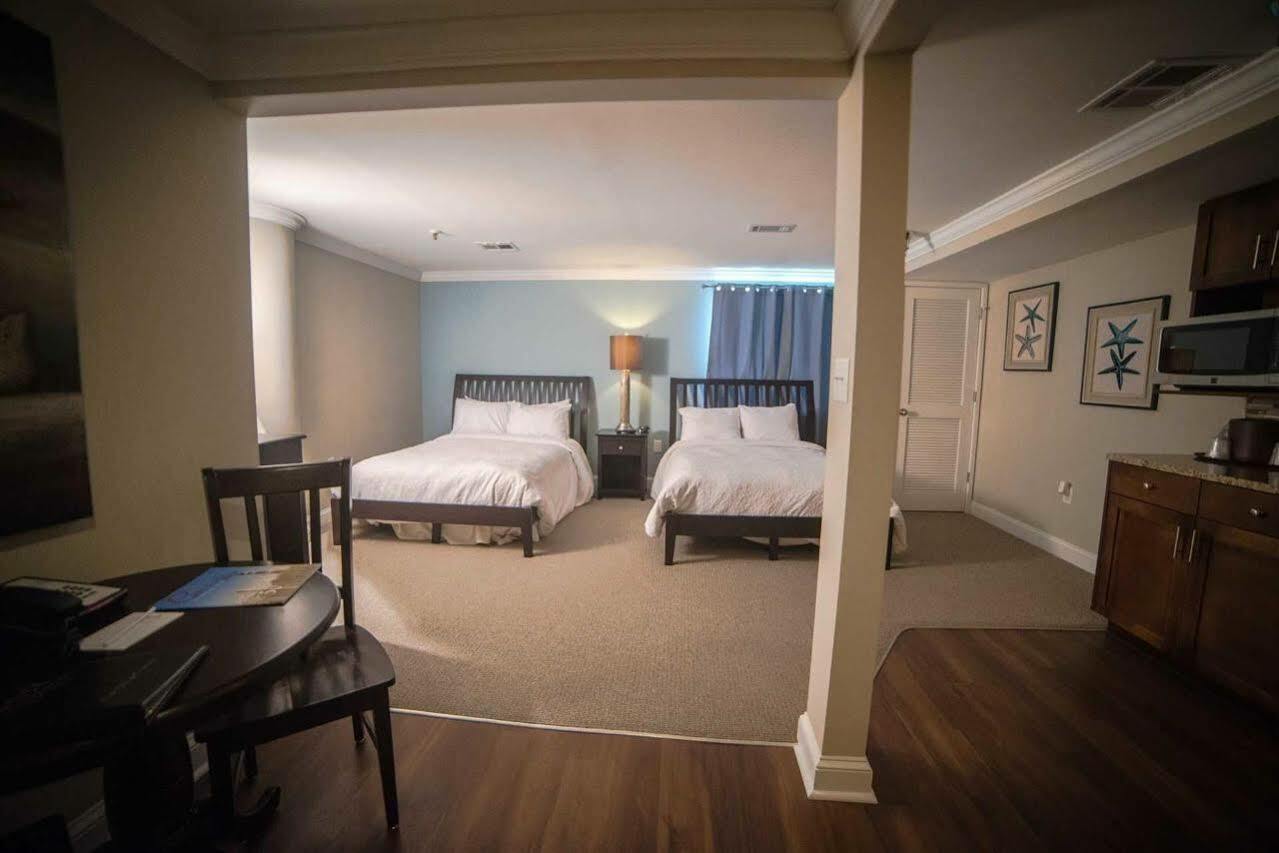 Hotel Bask At Big Rock Landing Morehead City